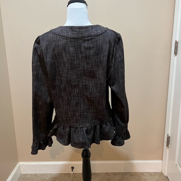 Cato Gray Women's Long Sleeve Button Up Shirt with Beautiful Beading. Size Large - Picture 2 of 8